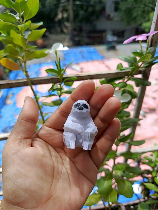 Marble sloth keychain