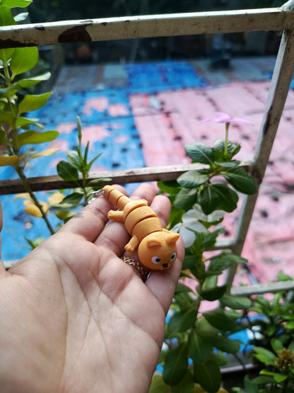 Cat, light gold keychain