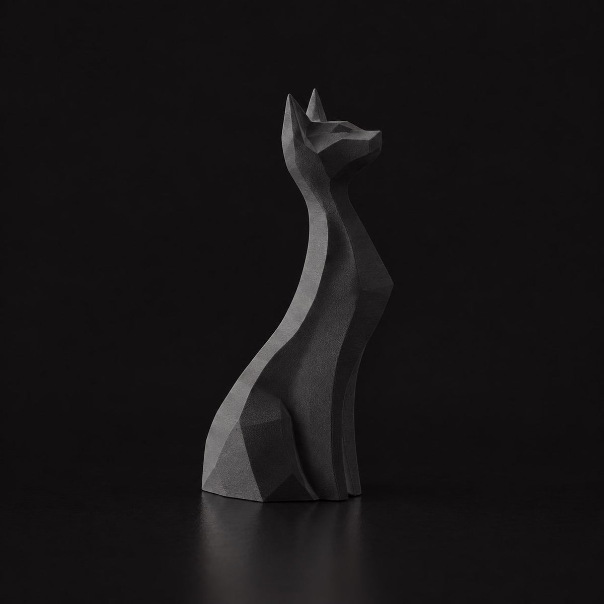 Graceful Cat Sculpture – Elegance and Mystery — Black