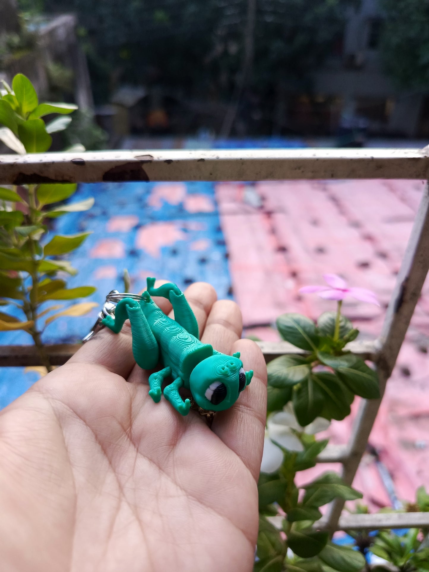 Grasshopper keychain