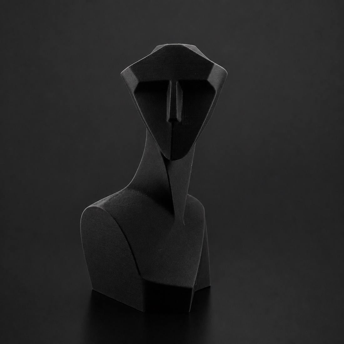 Abstruct Stare in Black