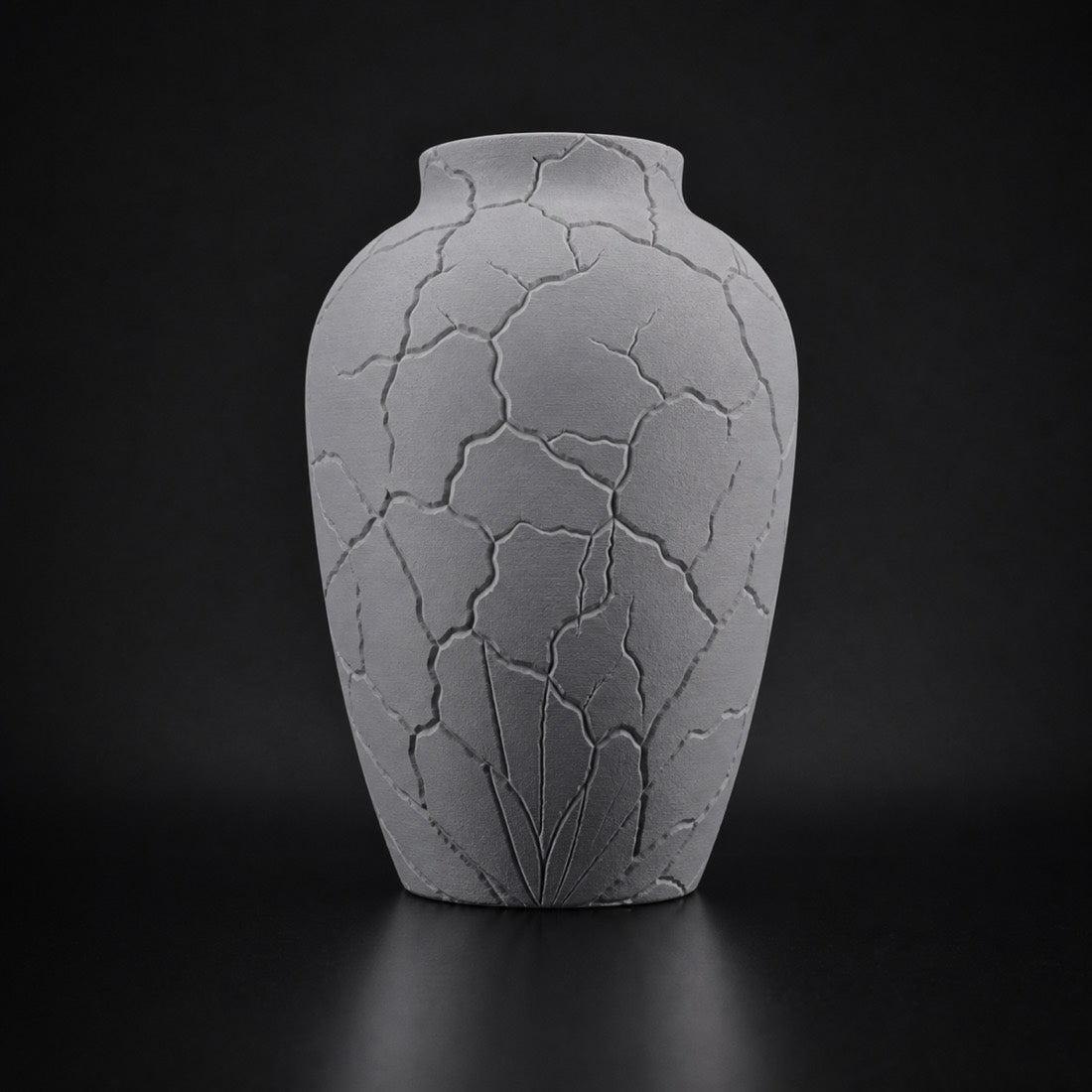 Broken Vase Gray