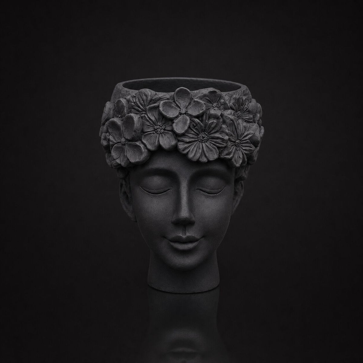 Floral Head Planter Black