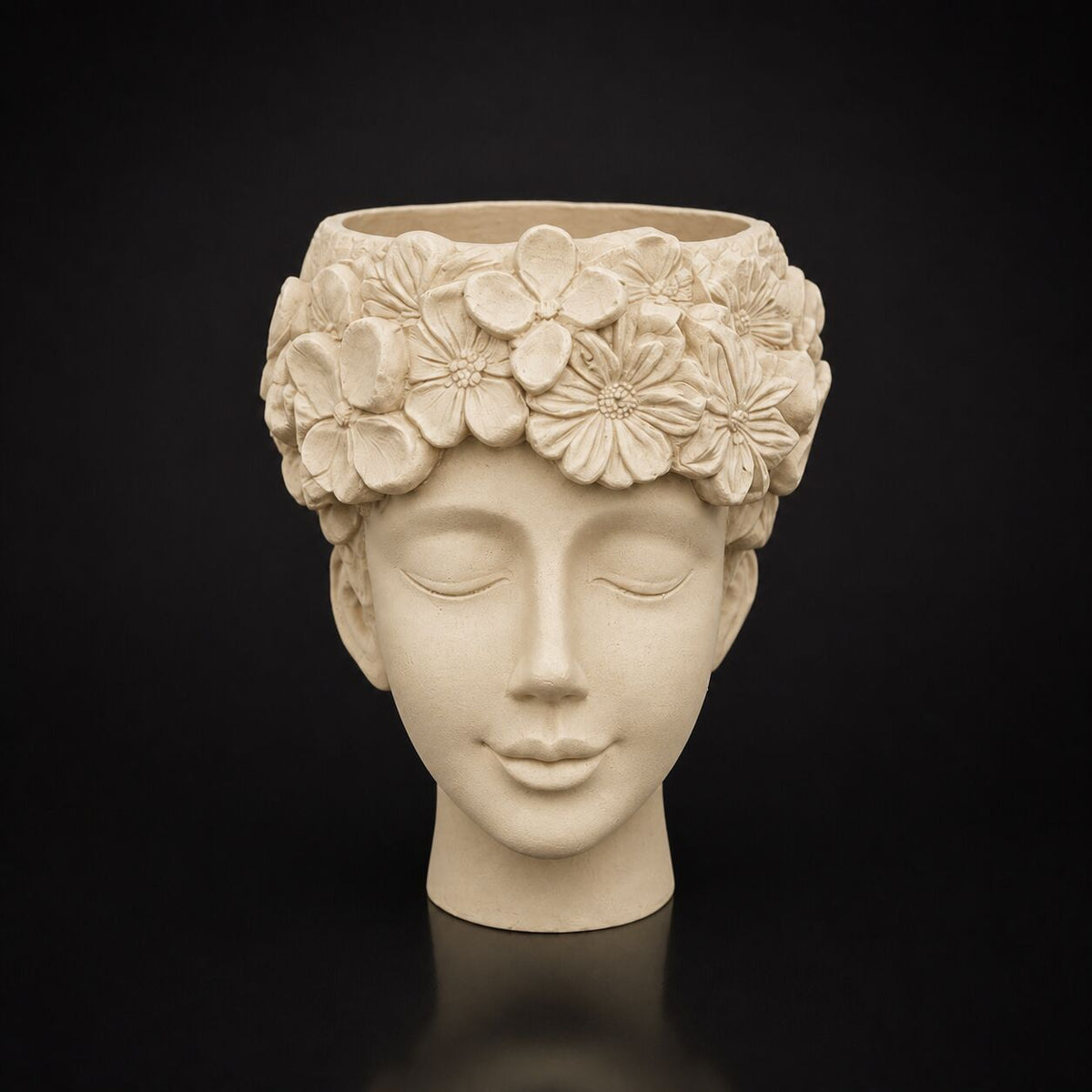 Floral Head Planter Desert Tan