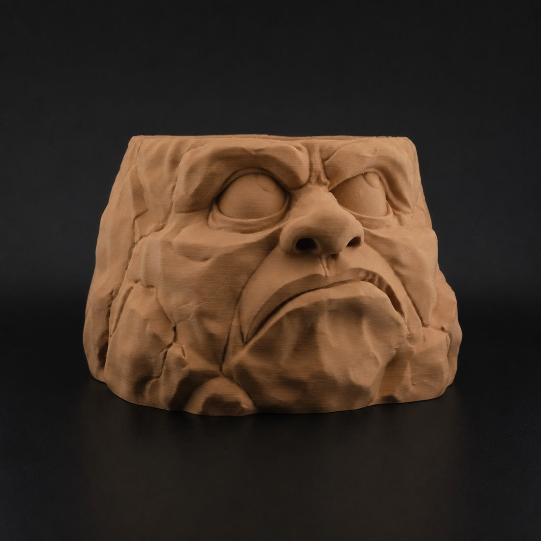 Grumpy Planter in Caramel finish