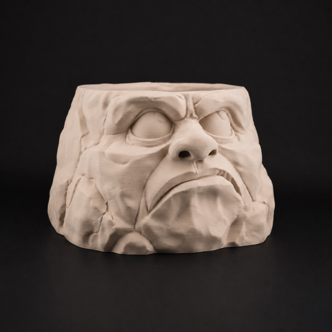 Grumpy Planter in Matte Beige finish