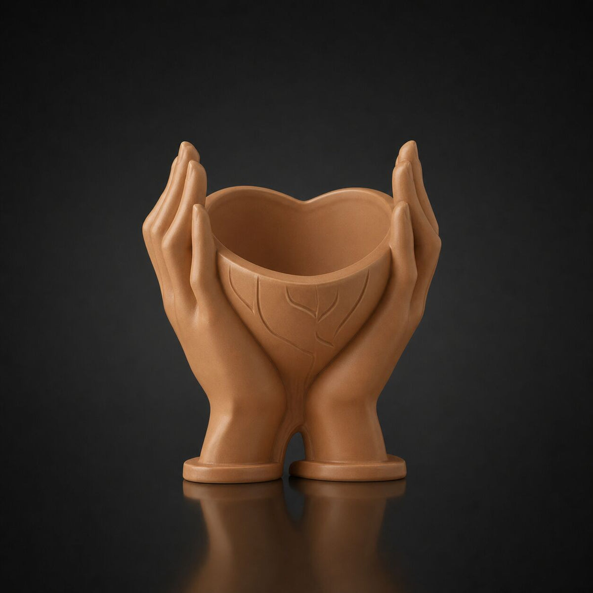 Heart Holding Planter Caramel