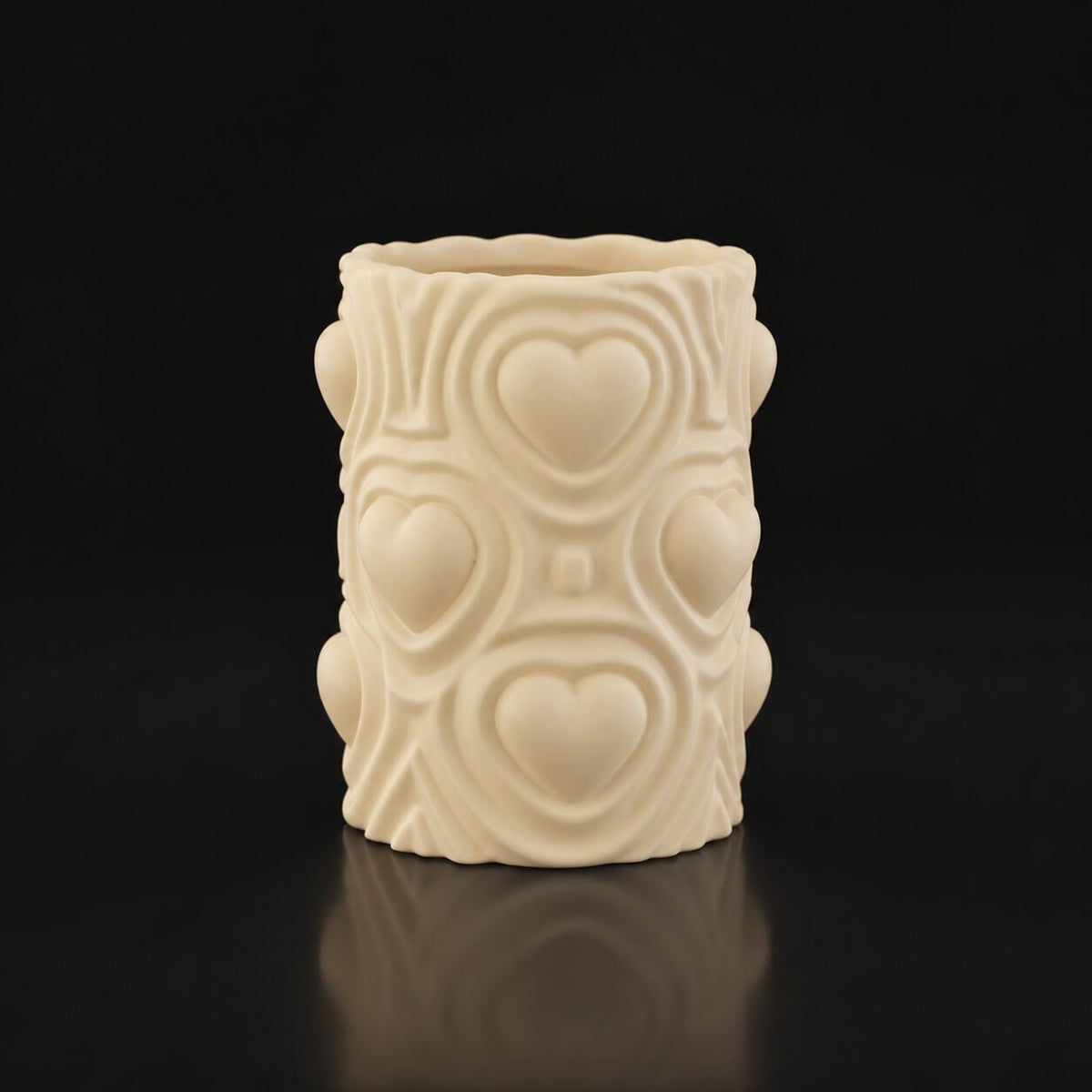 Heartbeat Rhythm Vase Desert Tan