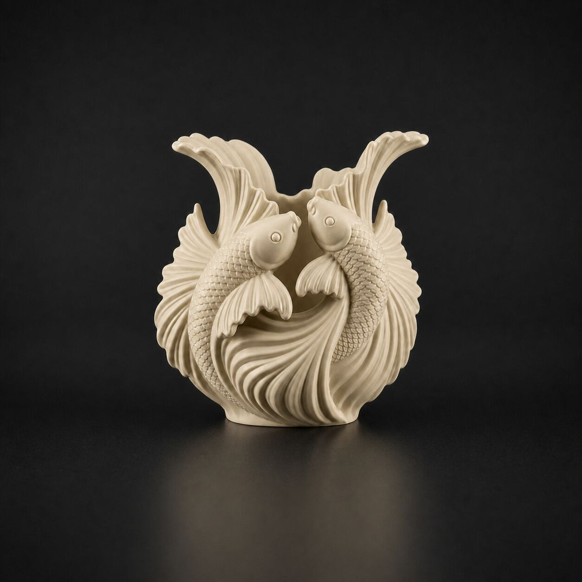 Koi Fish Pen Holder in Desert Tan