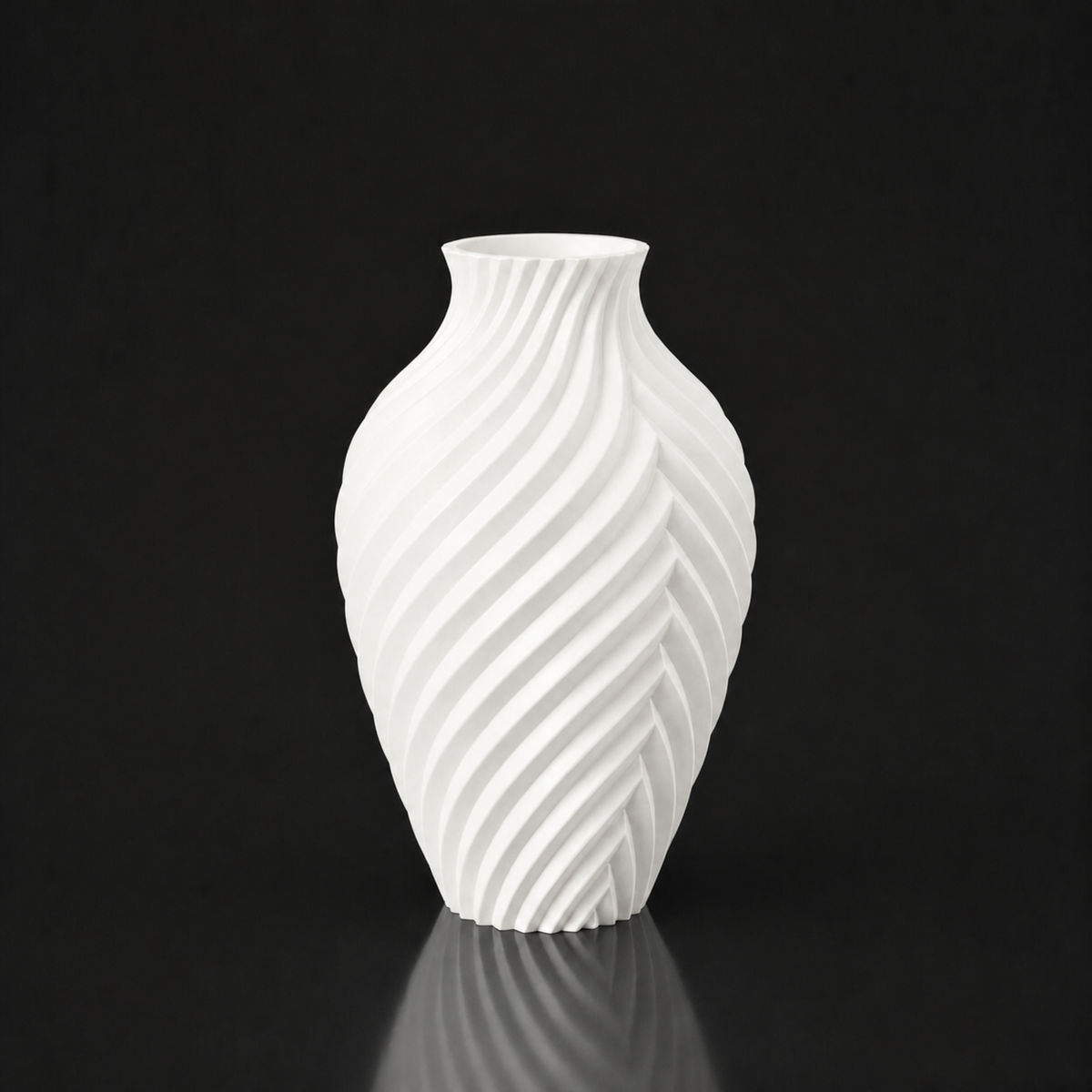 Kromatik Artisan Vase — White