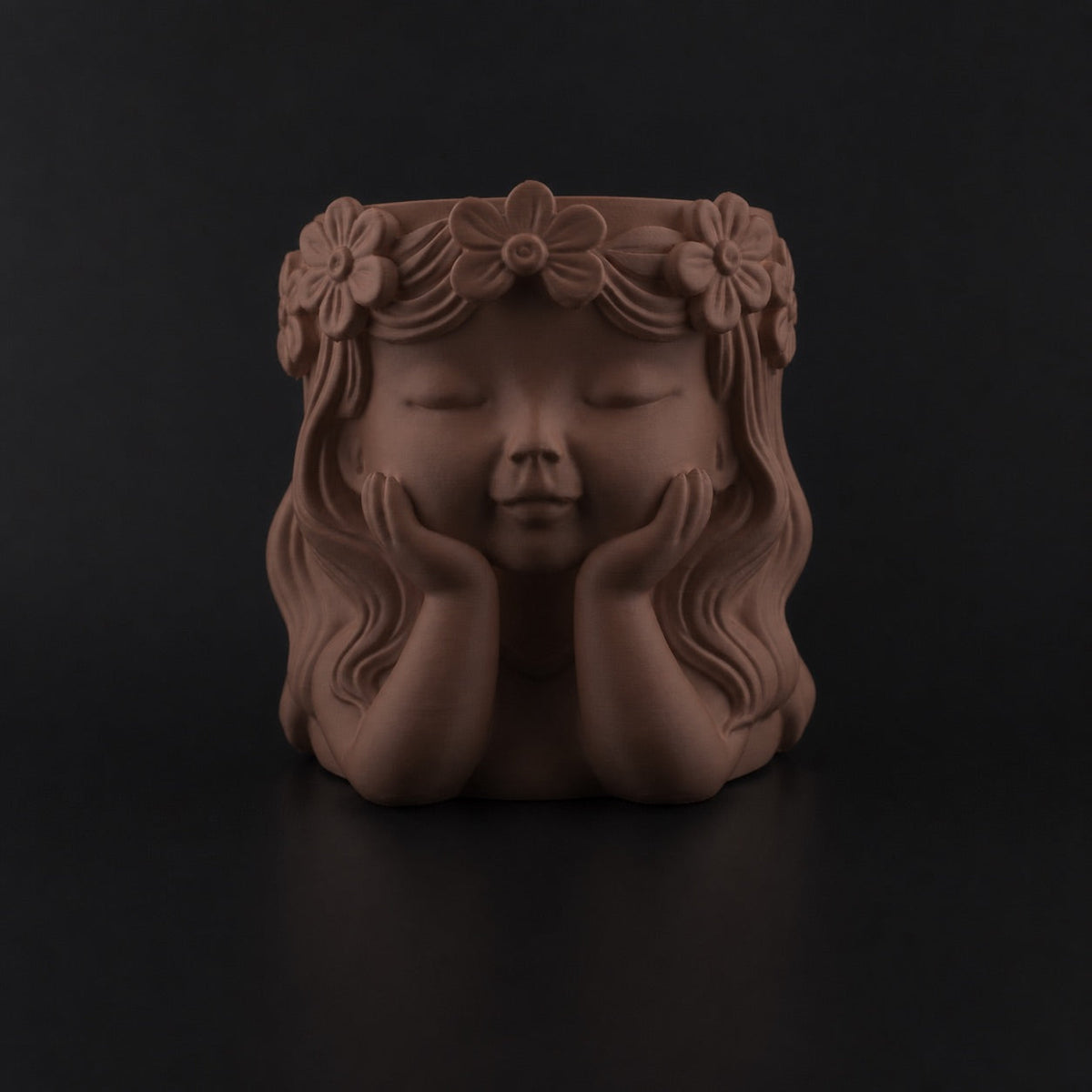 Little Girl Planter Cocoa Brown