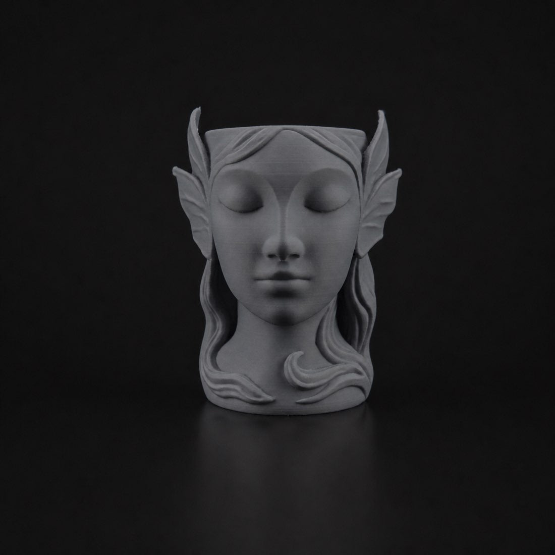Mother Nature Pen Holder in Ashen Concrete