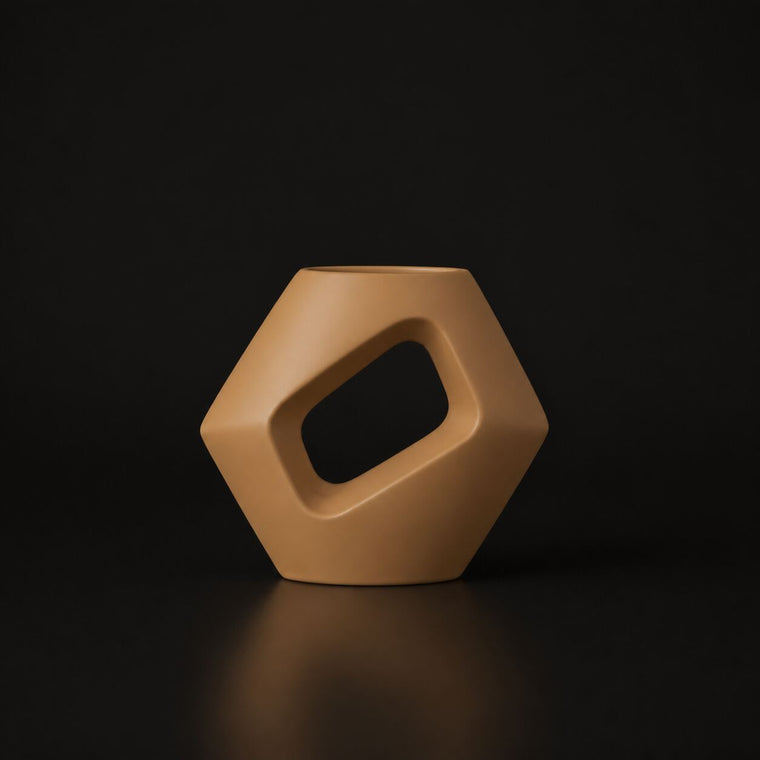 Nexus Vase (Only vase) Caramel