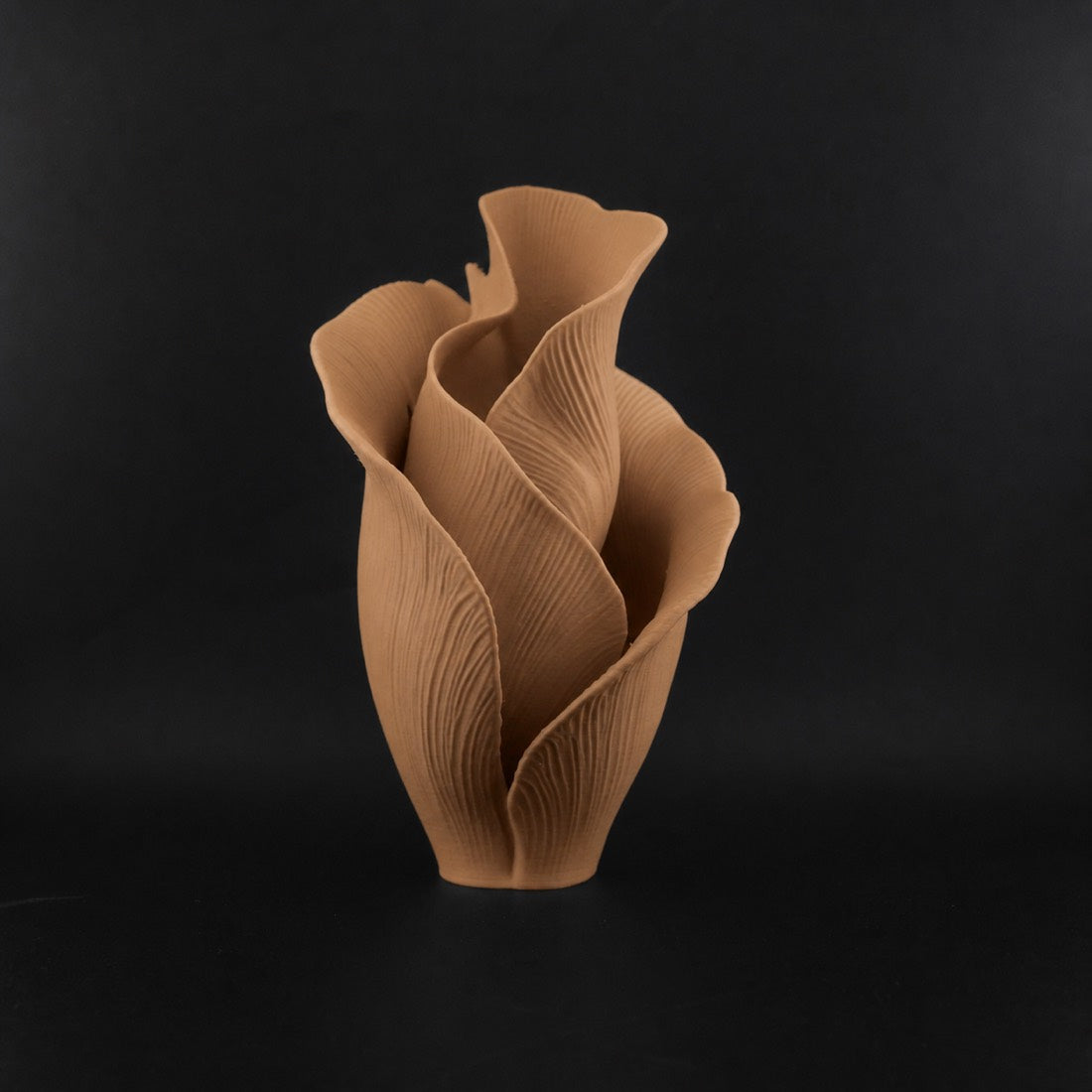Petal Sculpture Caramel