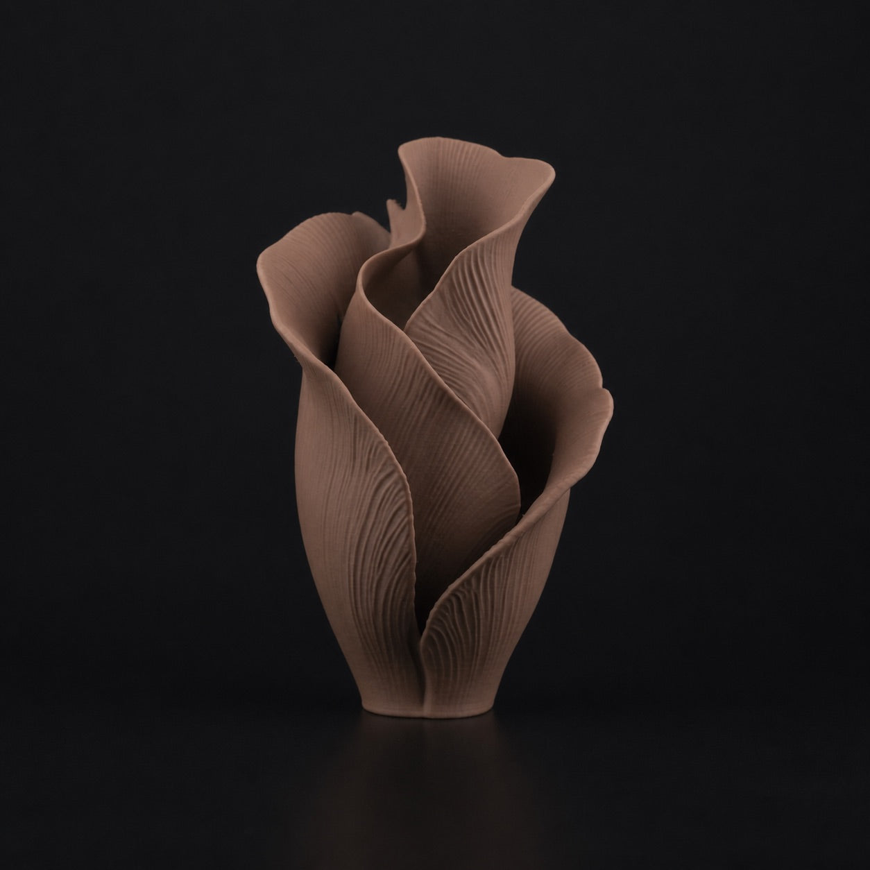 Petal Sculpture Cocoa Brown