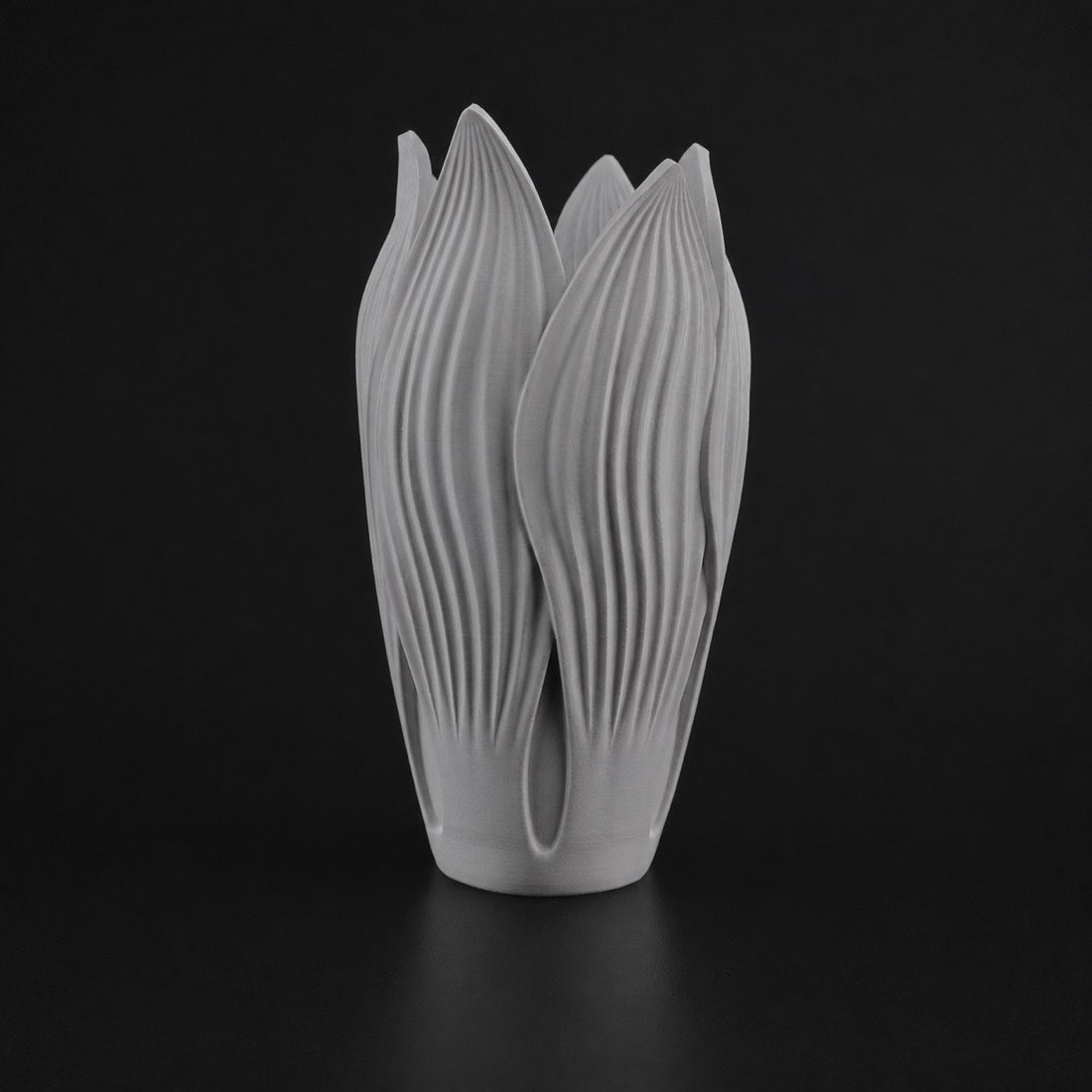 Petal Vase gray