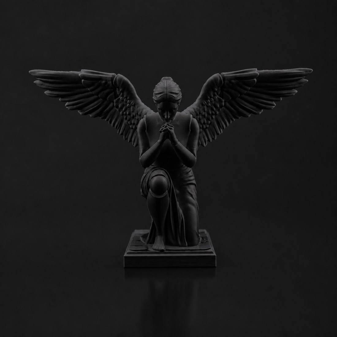 Praying Angel Black