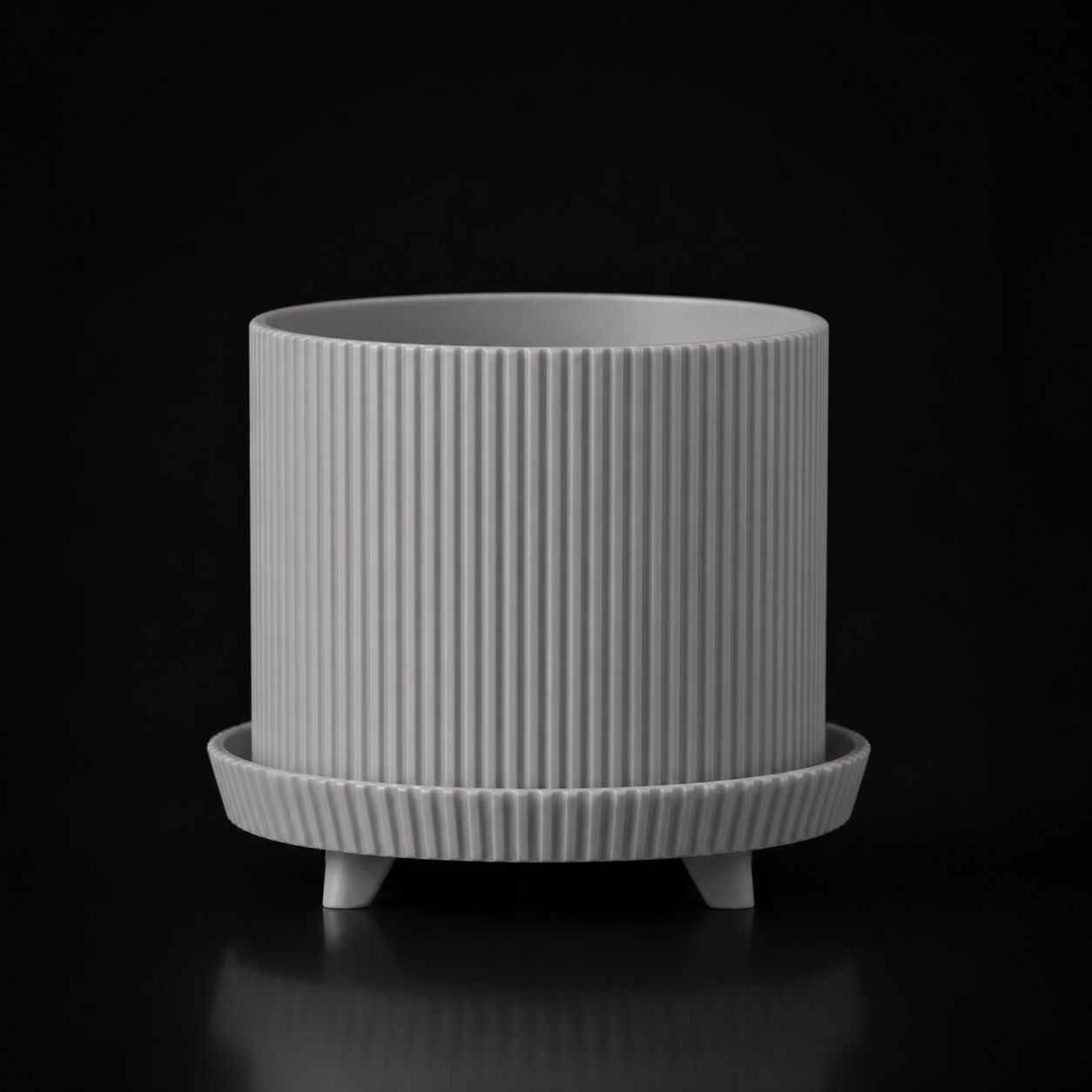 Ribbed Planter Pot with Legs (Only pot) Gray