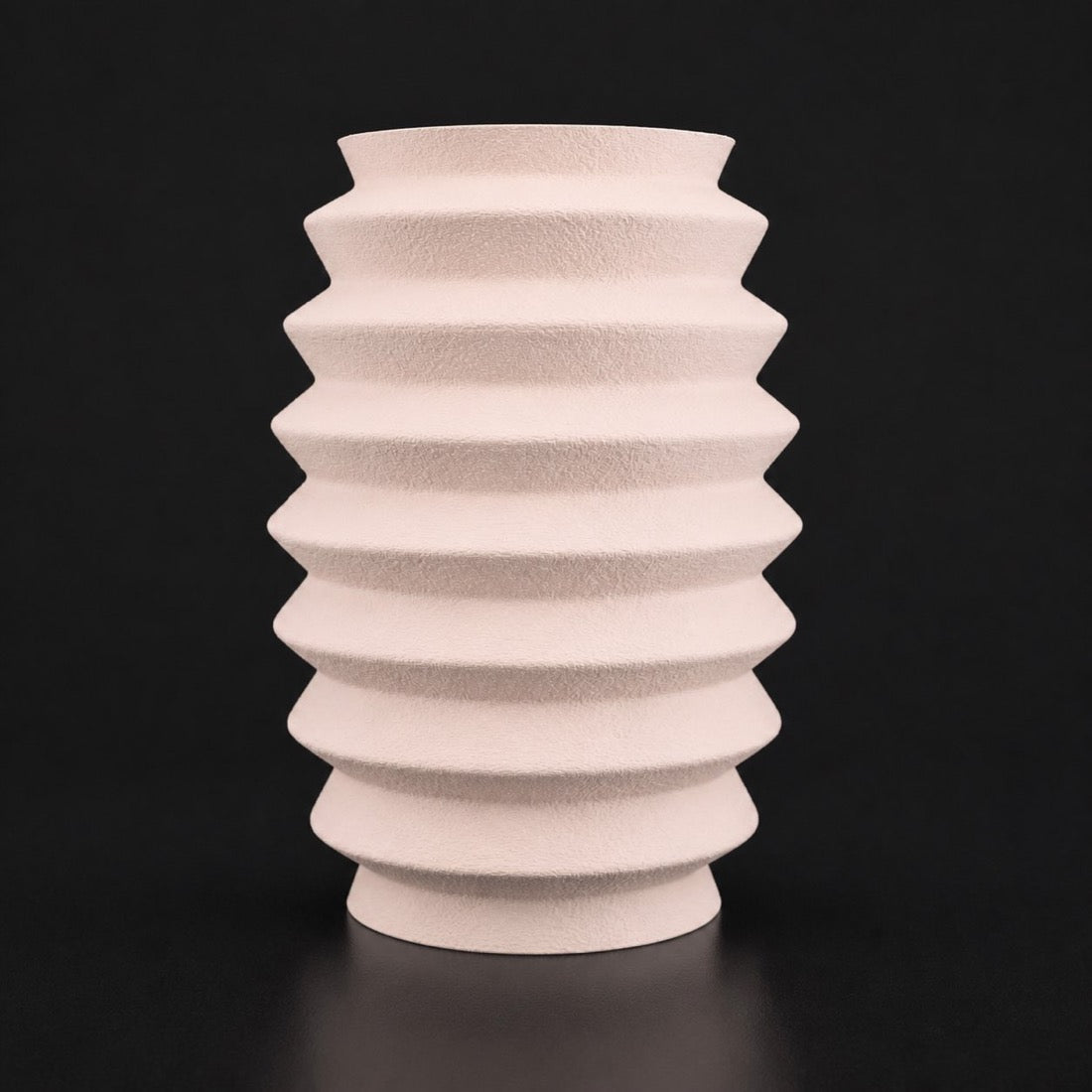 Ripple Vase in Matte Beige finish