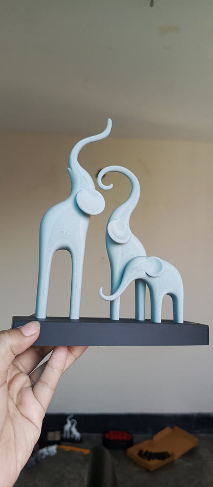 Minimalist Elephant Family Sculpture