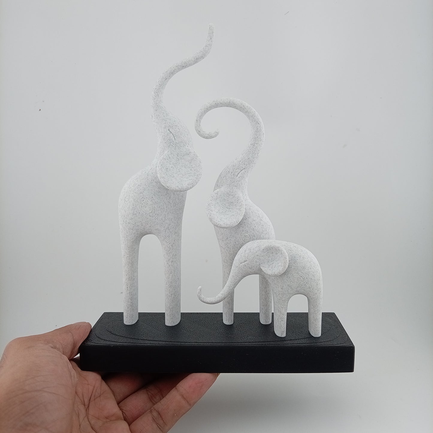 Minimalist Elephant Family Sculpture