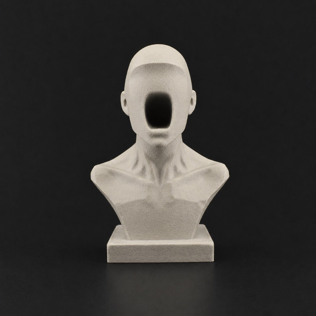 Scream in Bone White finish