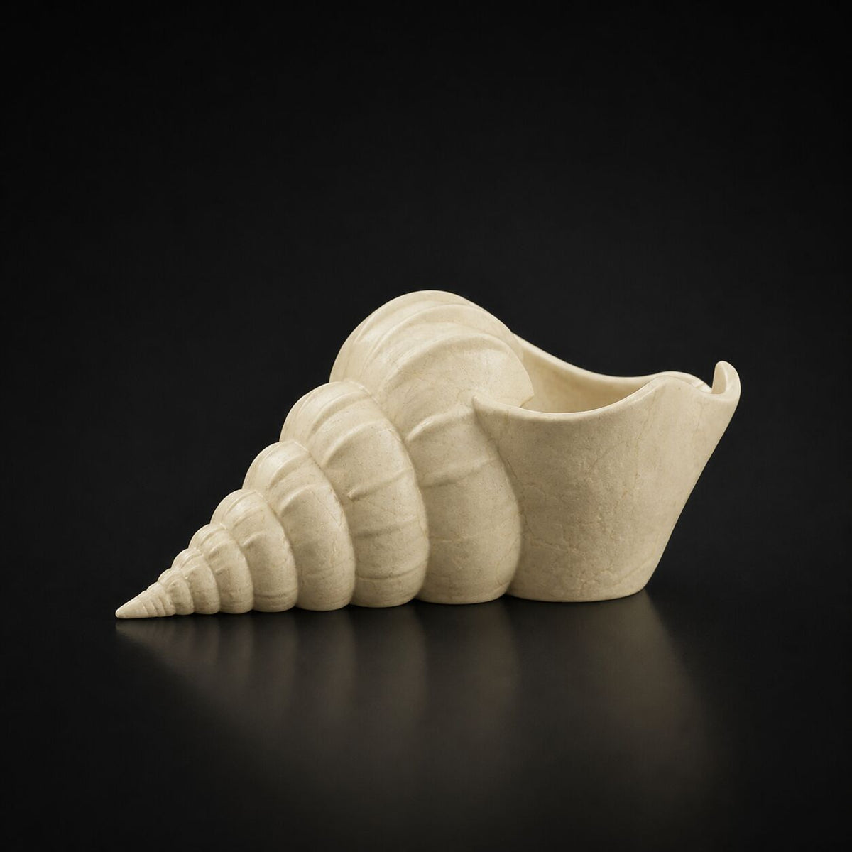 Shell Planter Desert Tan