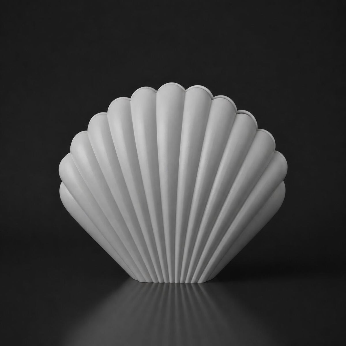 Shell Vase Gray