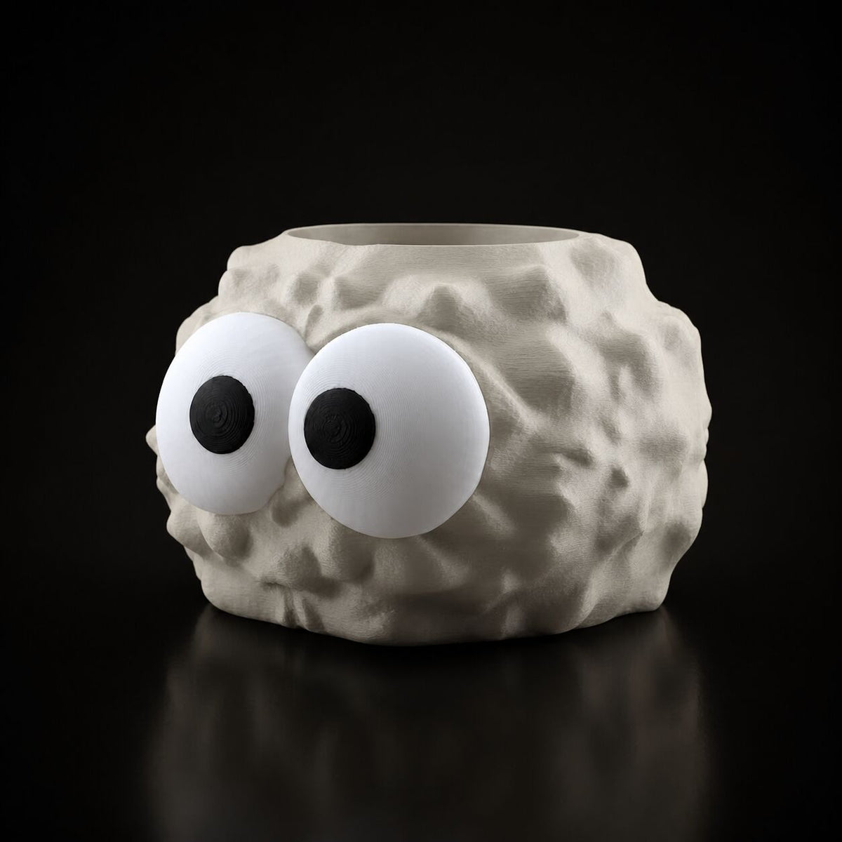 Soot Sprite Pen Holder in Bone White