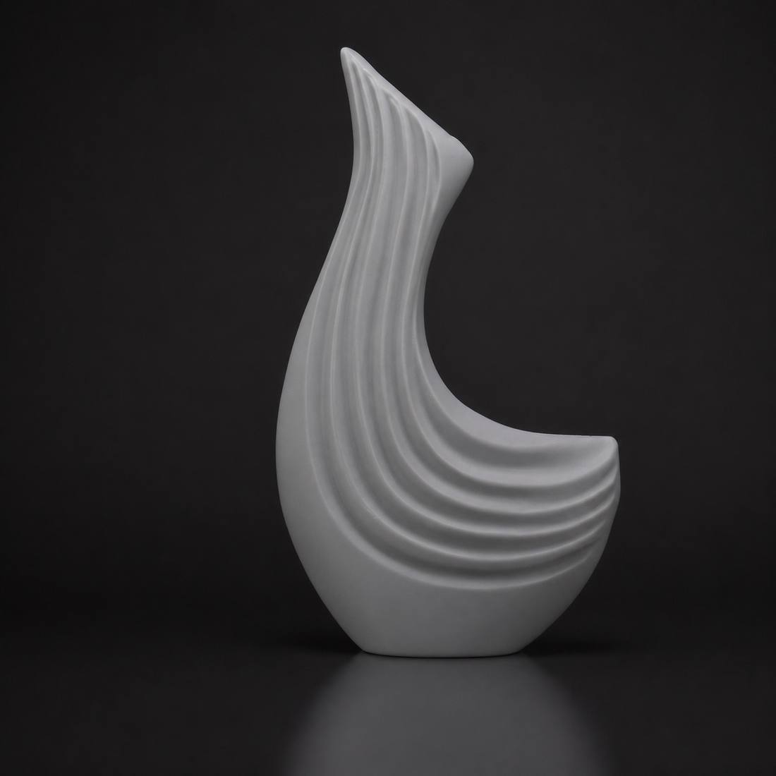 Swan Vase Gray