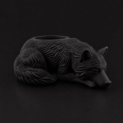 Wolf Planter in Black finish