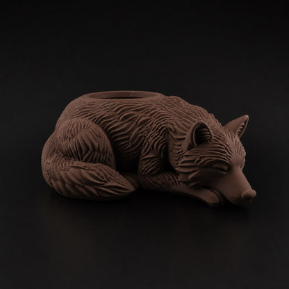 Wolf Planter in Cocoa Brown finish