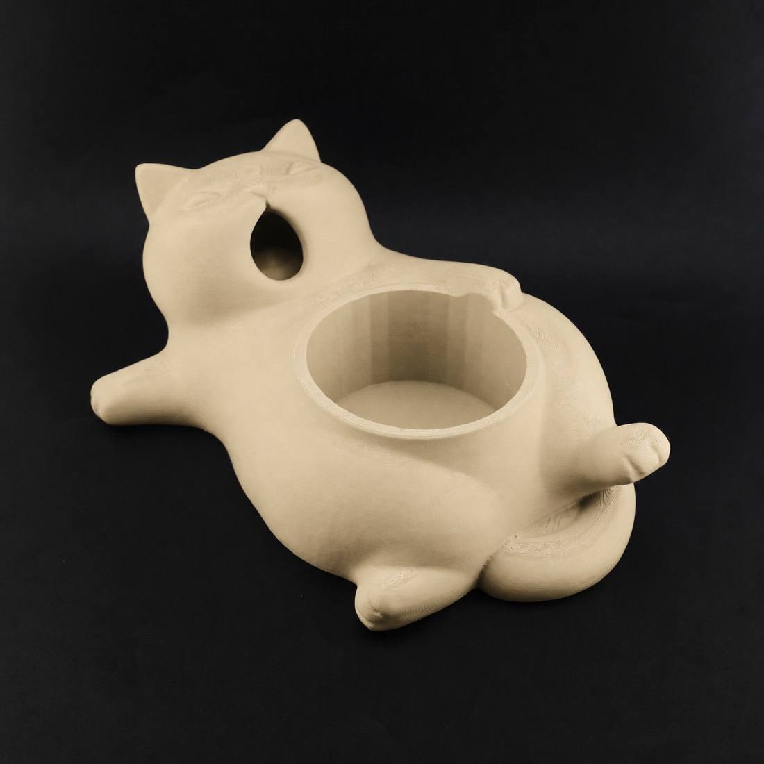 Yawning Cat Planter desert-tan